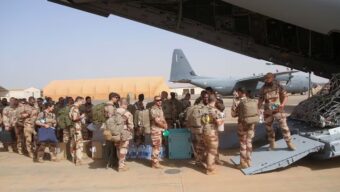 নাইজার থেকে সবশেষ ফরাসি সেনাদল প্রত্যাহার করেছে ফ্রান্স