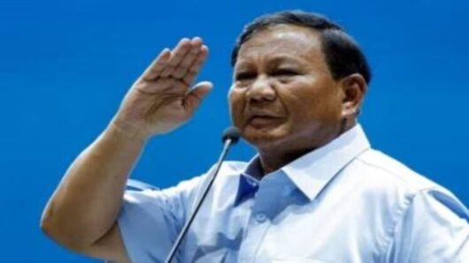 ইন্দোনেশিয়ার প্রেসিডেন্ট নির্বাচনে জয়ী হয়েছেন দেশটির বর্তমান প্রতিরক্ষামন্ত্রী ও প্রাক্তন জেনারেল প্রাবোও সুবিয়ান্তো