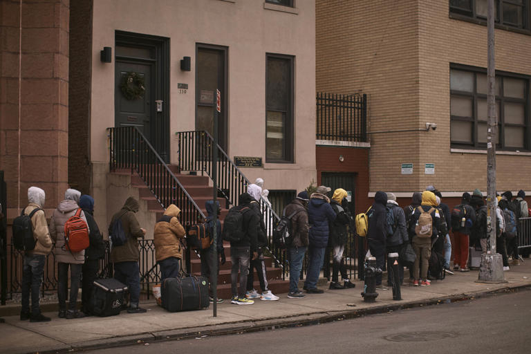 New York City won’t offer ‘right to shelter’ to some immigrants after 30 days in deal with advocates