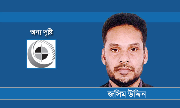 নিজের খোঁড়া গর্তে পড়ছেন হাসিনা