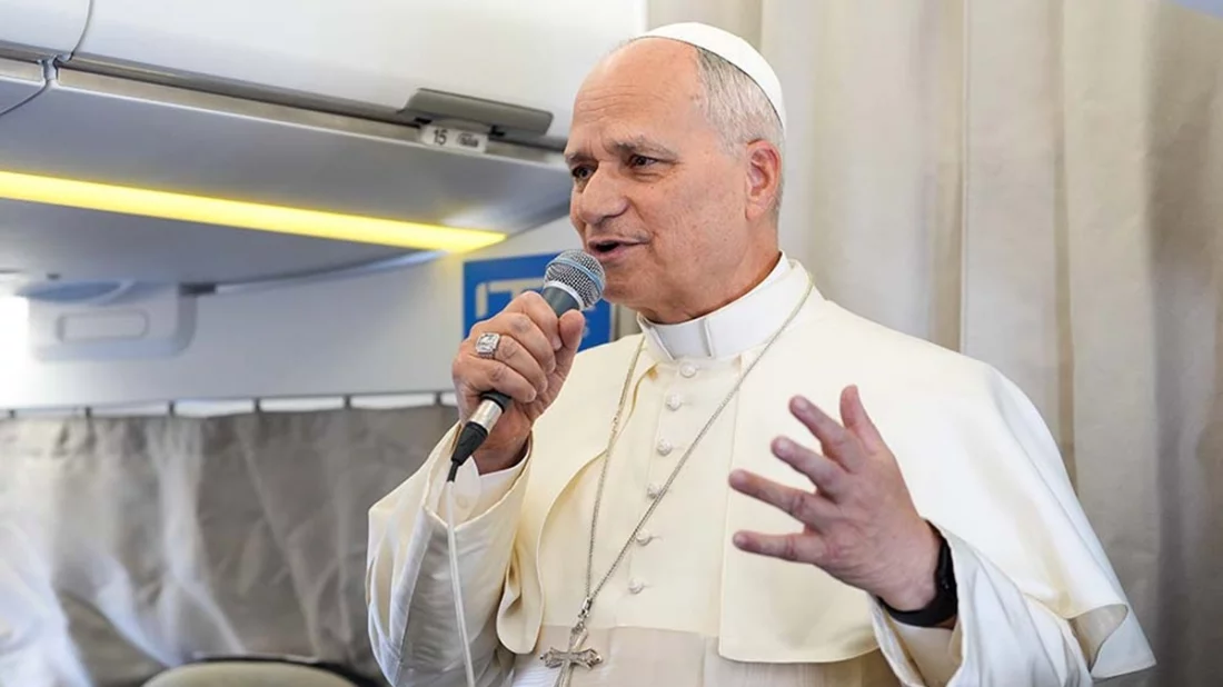 ‘ইসলামোফোবিয়া’ নিয়ে মুখ খুললেন পোপ, ইউরোপকে শিক্ষা নিতে বললেন লেবানন থেকে