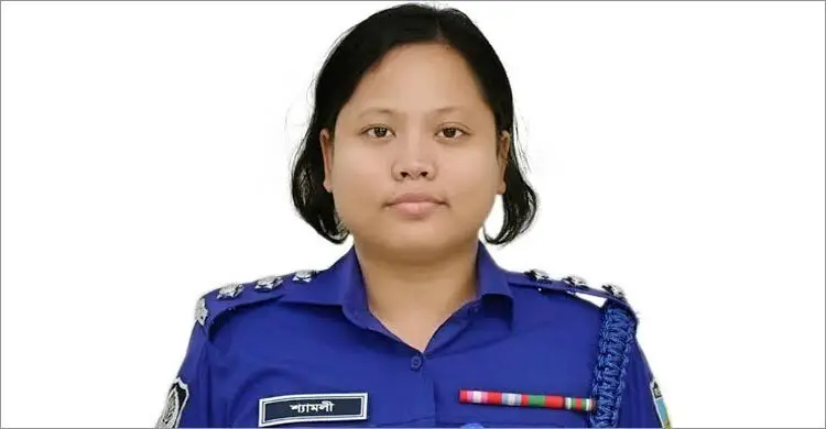স্বামীর সঙ্গে তর্ক, বাসচালককে ‘অফিসে ডেকে পেটালেন’ সার্কেল এসপি ,