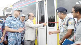 বিমানবন্দরে যাত্রীদের জন্য ফ্রি শাটল সার্ভিস চালু, সুবিধার সময় নিয়ে প্রবাসীদের  প্রশ্ন