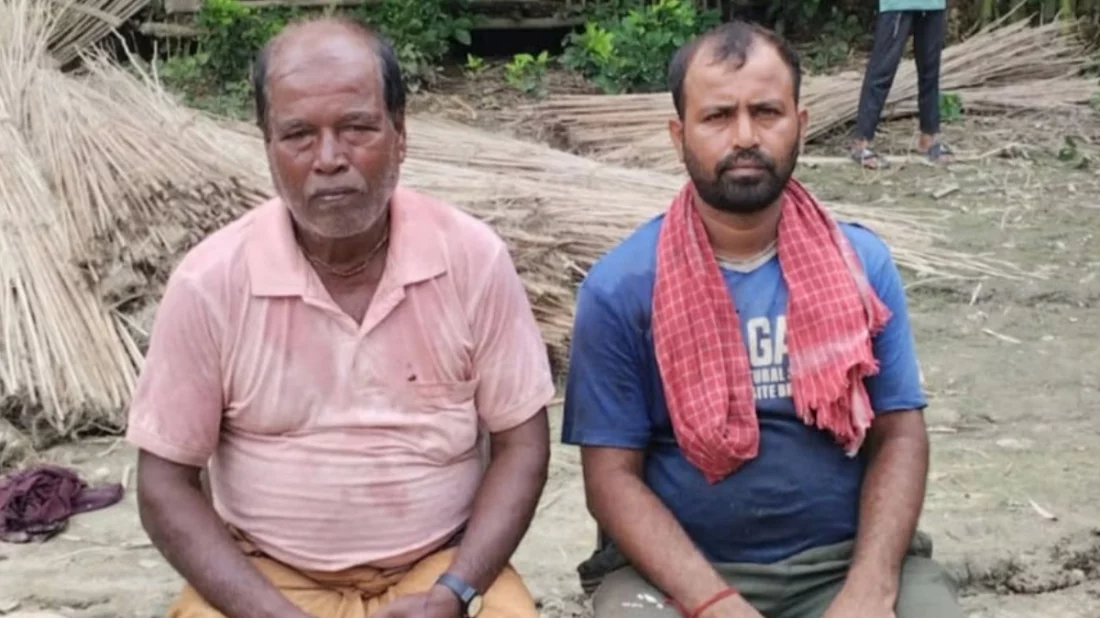 বাংলাদেশিকে ধরে নিয়ে গেল বিএসএফ, দুই ভারতীয়কে ধরে আনলেন এলাকাবাসী